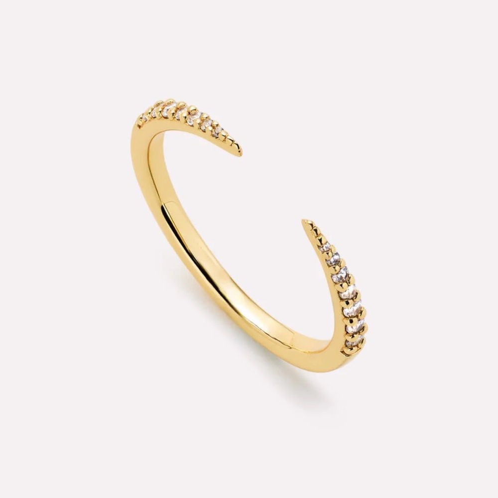 Ana Luisa - Aster Gold Band Ring 
14K Gold on Sterling Silver - Size 6